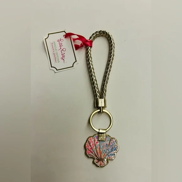 New Lilly Pulitzer Wristlet Keychain Seashell featured in Splashdance Summer - Picture 6 of 12